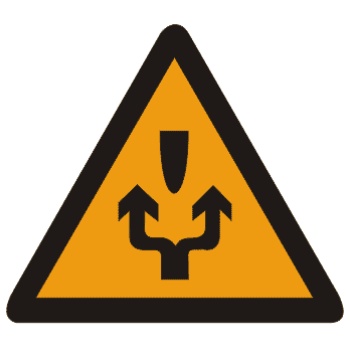 前方兩側(cè)通行標(biāo)識(shí)