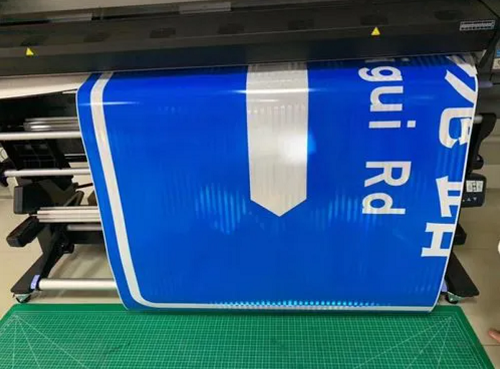 道路標(biāo)牌廠家 道路標(biāo)牌廠家