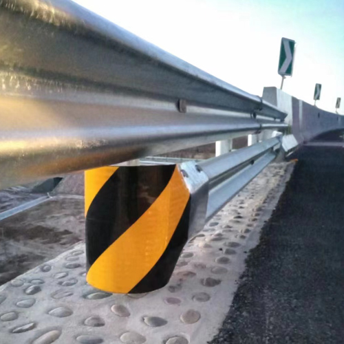 波形護(hù)欄斜紋反光膜