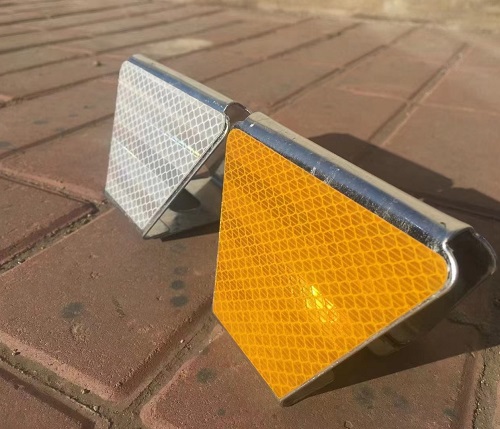 反光輪廓標 反光輪廓標